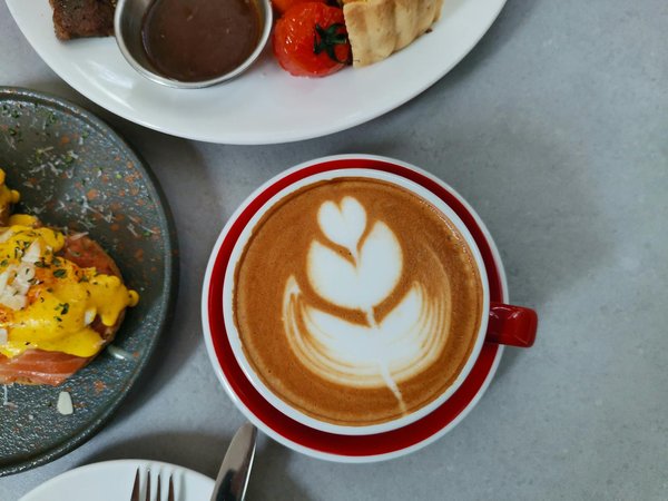 Mastering Casual Fridays: The Ultimate Guide to Styling a Cardigan for Your UK Office